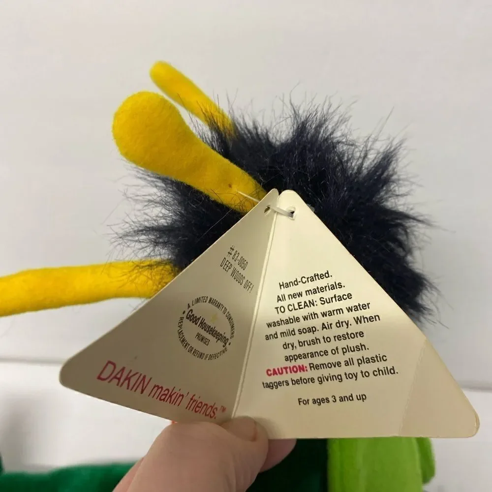 NWT vintage 1988 dakin Deepwoods off/mosquito 14 inch plush/advertising